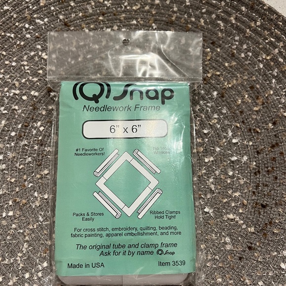 Q Snap Needlework Frame Needlepoint Cross Stitch Embroidery--6" X 6" - Picture 2 of 4